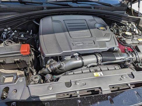 New 2025 Land Rover Range Rover Velar S image 18