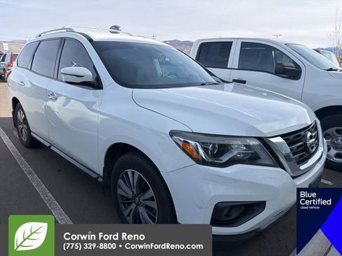 Used 2017 Nissan Pathfinder SV w/ Trailer Tow Package image 5