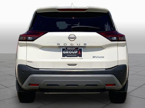 Used 2023 Nissan Rogue SV AWD/4WD image 5