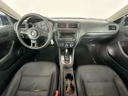 Used 2012 Volkswagen Jetta SE FWD image 10
