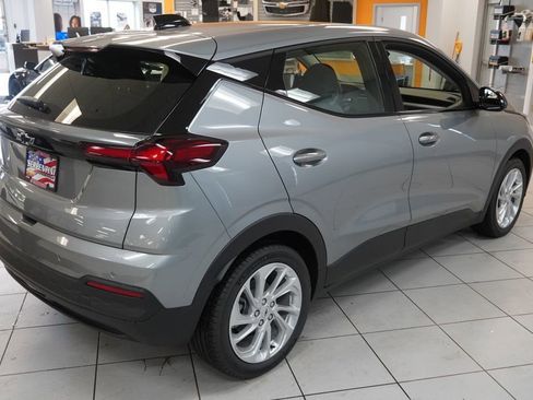 New 2027 Chevrolet Bolt LT w/ Comfort Package FWD image 13