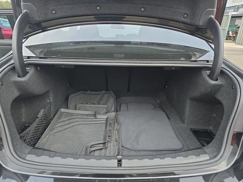 Used 2023 BMW 330i xDrive Sedan w/ Premium Package image 15