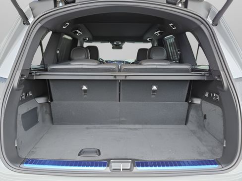 New 2026 Mercedes-Benz GLS 580 4MATIC image 33