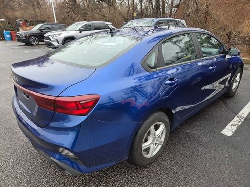 Used 2023 Kia Forte LXS image 5