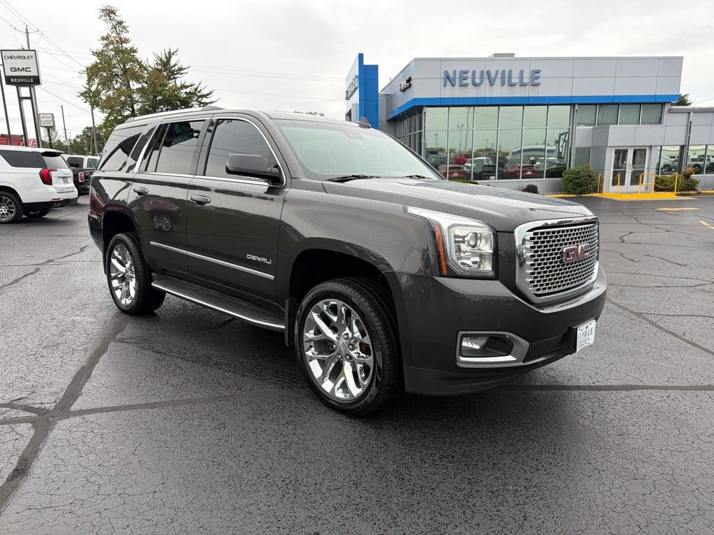 Used 2017 GMC Yukon Denali w/ Open Road Package AWD/4WD image 1