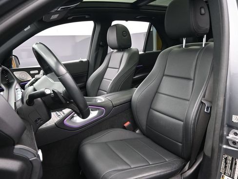 Used 2021 Mercedes-Benz GLE 350 4MATIC w/ AMG Line Exterior image 13