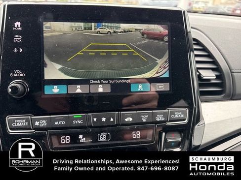 Used 2023 Honda Odyssey Touring image 11