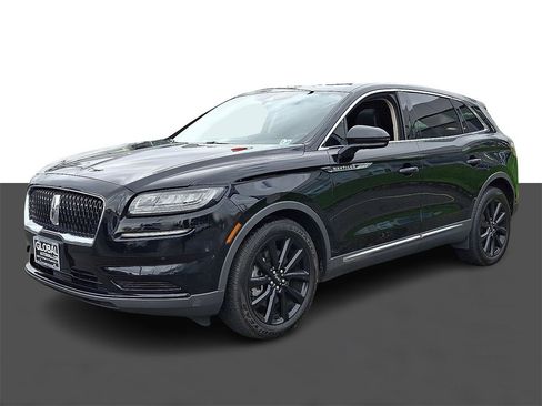 Used 2022 Lincoln Nautilus Reserve w/ Monochromatic Package image 3