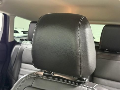 Used 2017 Ford Escape Titanium AWD/4WD image 17