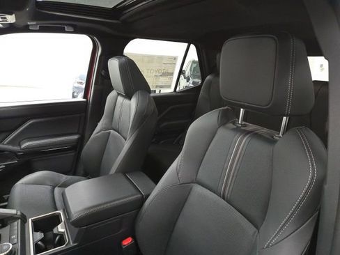 New 2026 Toyota 4Runner Limited AWD/4WD image 19