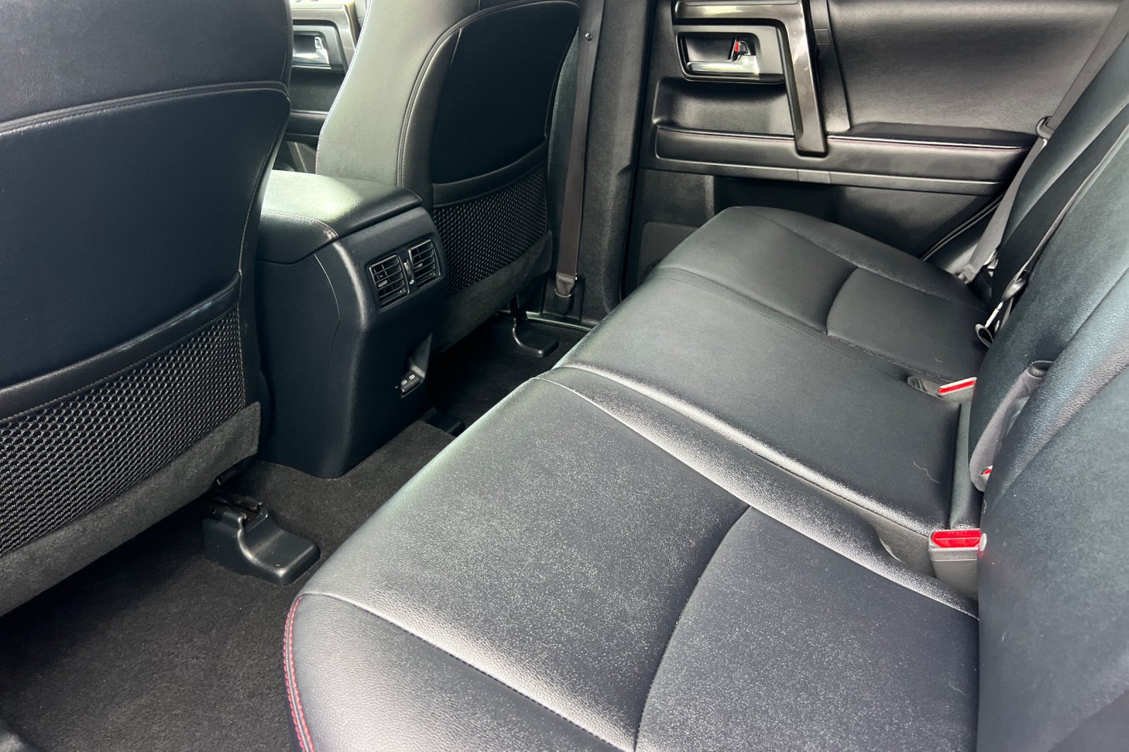 Certified 2023 Toyota 4Runner TRD Off-Road Premium w/ Moonroof Package AWD/4WD image 12