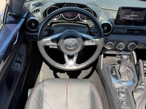 Used 2019 MAZDA MX-5 Miata RF Grand Touring image 7