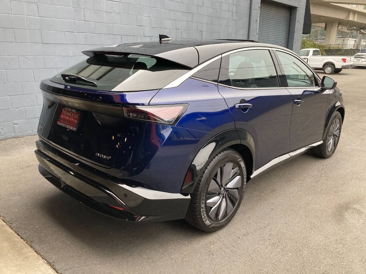 Used 2023 Nissan Ariya FWD image 3