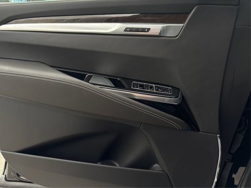 New 2026 Cadillac Escalade ESV Platinum Luxury w/ LPO, Radiant Package AWD/4WD image 21