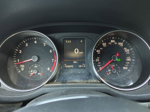 Used 2017 Volkswagen Passat 1.8T SE FWD image 7