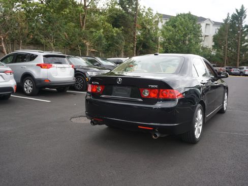 Used 2008 Acura TSX w/ Navigation FWD image 4