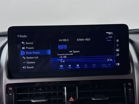 Used 2023 Lexus GX 460 Premium w/ Accessory Package AWD/4WD image 15