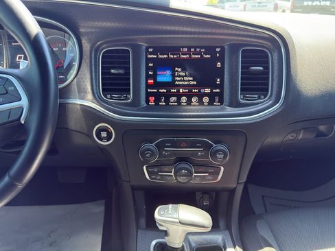 Used 2016 Dodge Charger SXT w/ Rallye Group AWD/4WD image 16