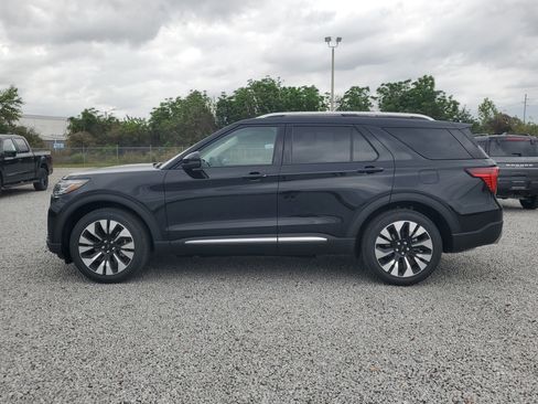 New 2026 Ford Explorer Platinum w/ LUX Leather Package AWD/4WD image 7