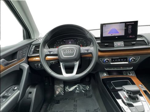 Used 2023 Audi Q5 2.0T Premium w/ Convenience Package AWD/4WD image 37