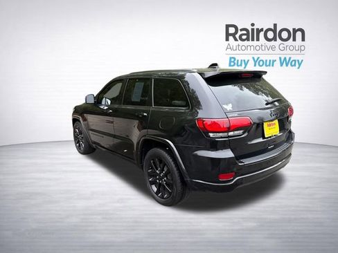 Used 2018 Jeep Grand Cherokee Altitude image 5
