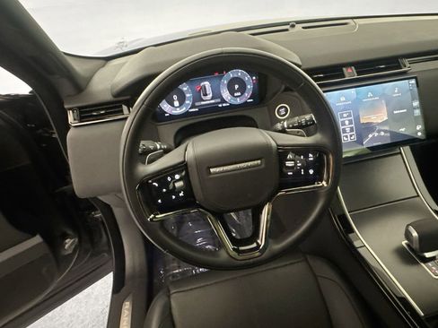 Used 2026 Land Rover Range Rover Velar S image 11