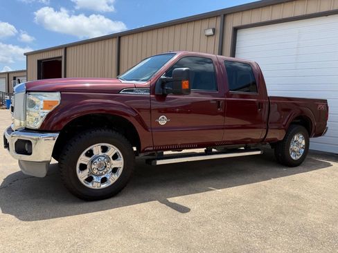 Used 2012 Ford F250 Lariat w/ Lariat Ultimate Pkg AWD/4WD image 5