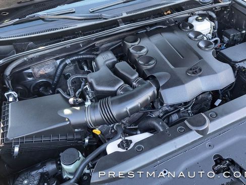 Used 2021 Toyota 4Runner Venture image 42