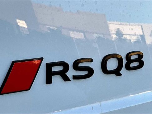 New 2026 Audi RS Q8 performance image 15