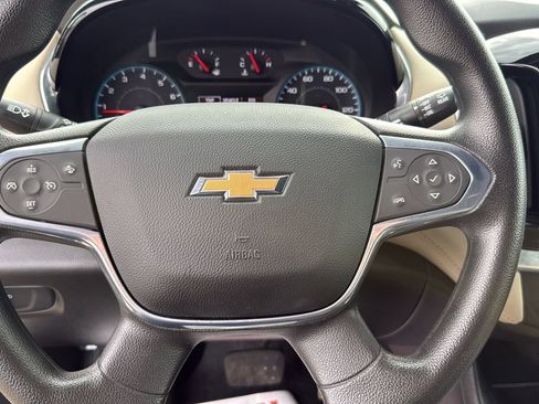 Used 2022 Chevrolet Traverse LS w/ LPO, Cargo Package FWD image 14