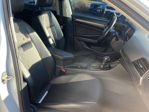 Used 2019 Volkswagen Jetta SEL image 6