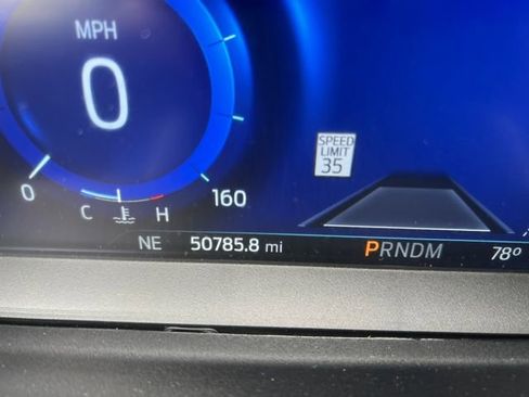 Used 2020 Ford Explorer Platinum w/ Premium Technology Package image 28