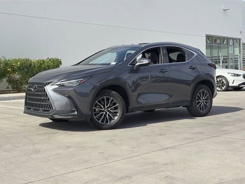 Used 2022 Lexus NX 350 AWD image 2