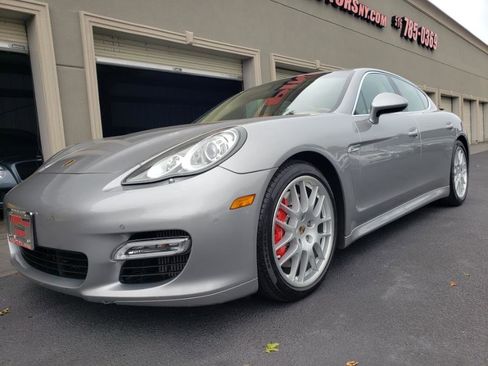 Used 2011 Porsche Panamera Turbo image 40