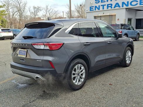 Certified 2022 Ford Escape SE image 5