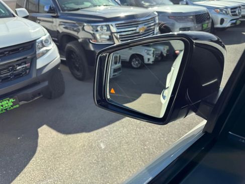 Used 2019 Mercedes-Benz GLS 550 4MATIC image 32