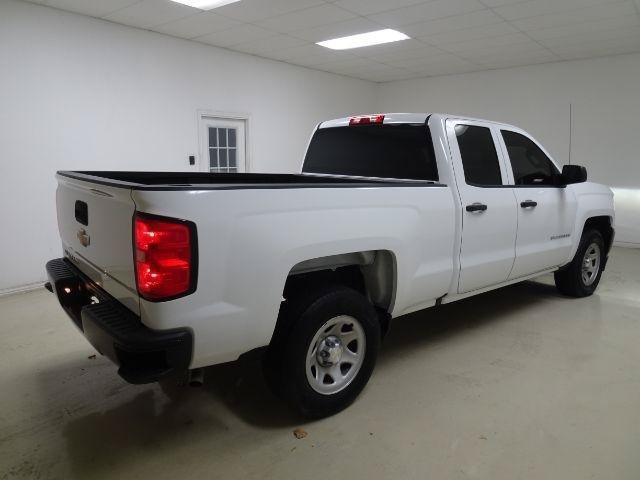 Used 2017 Chevrolet Silverado 1500 W/T RWD image 6