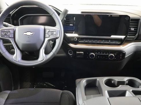New 2026 Chevrolet Silverado 1500 LT w/ Safety Package AWD/4WD image 12