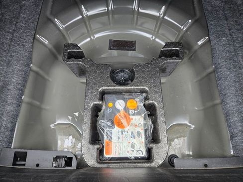 Used 2018 Ford Mustang Premium w/ Ecoboost Performance Package image 21