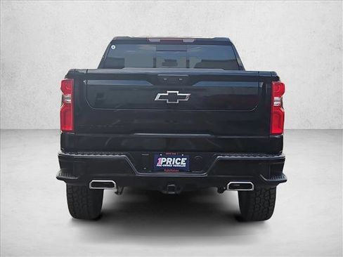 Used 2024 Chevrolet Silverado 1500 LT Trail Boss w/ LT Trail Boss Premium Package AWD/4WD image 7