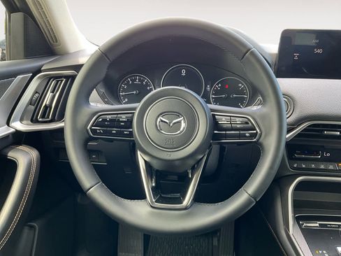 Used 2026 MAZDA CX-70 3.3 Turbo w/ Preferred Package AWD/4WD image 13