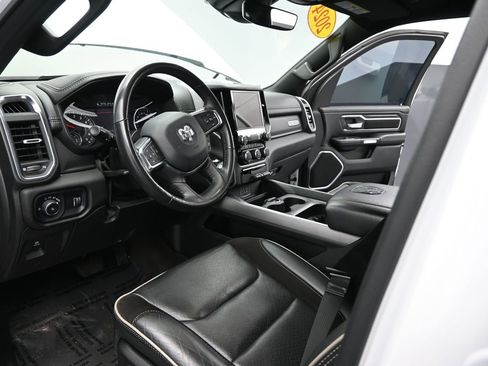 Used 2024 RAM 1500 Laramie image 18