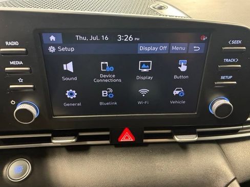 Used 2022 Hyundai Elantra SEL FWD image 18