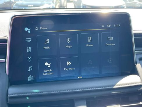 Used 2023 Chevrolet Tahoe LT AWD/4WD image 17