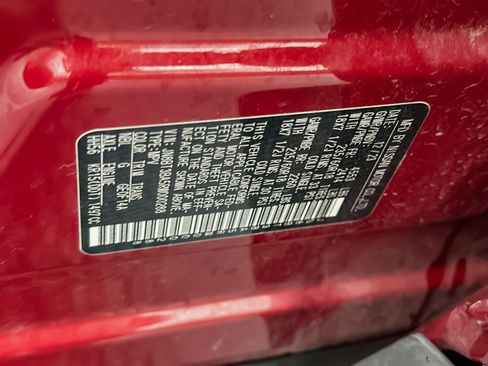 Used 2024 Nissan Rogue SV image 28