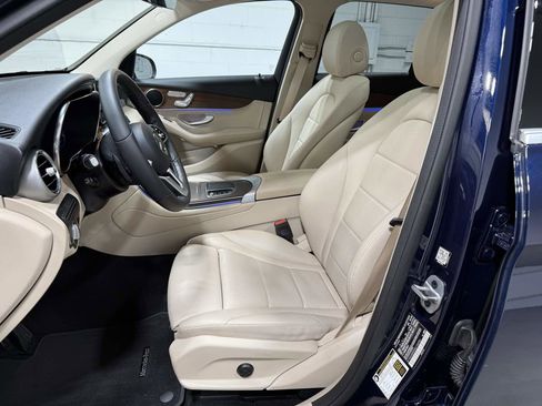 Used 2022 Mercedes-Benz GLC 300 4MATIC w/ Premium Package Lite image 15