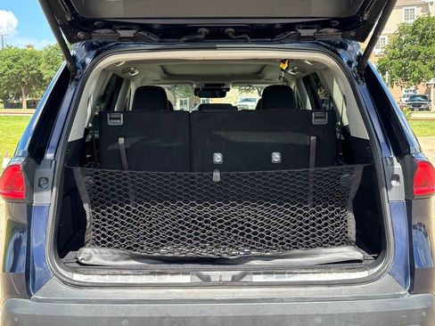 Used 2025 Toyota Grand Highlander FWD image 8
