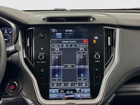 Used 2023 Subaru Outback Limited image 24