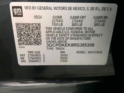 Used 2024 Chevrolet Silverado 1500 LT AWD/4WD image 30