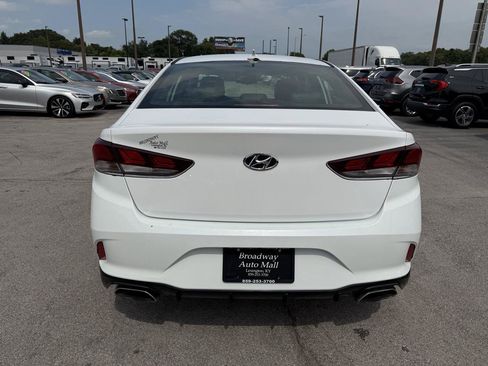 Used 2019 Hyundai Sonata Sport w/ Tech Package 03 FWD image 4